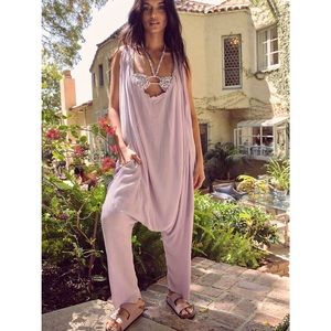 FP Eazzzy Onesie